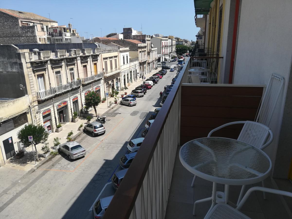 Archinue Apartment Syracuse Ngoại thất bức ảnh